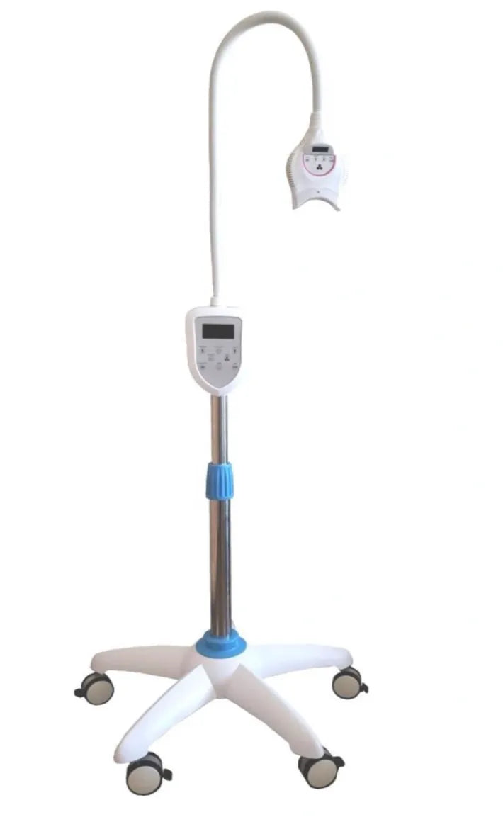 Teeth Whitening Class (WITH Light) - Online Academy image 8