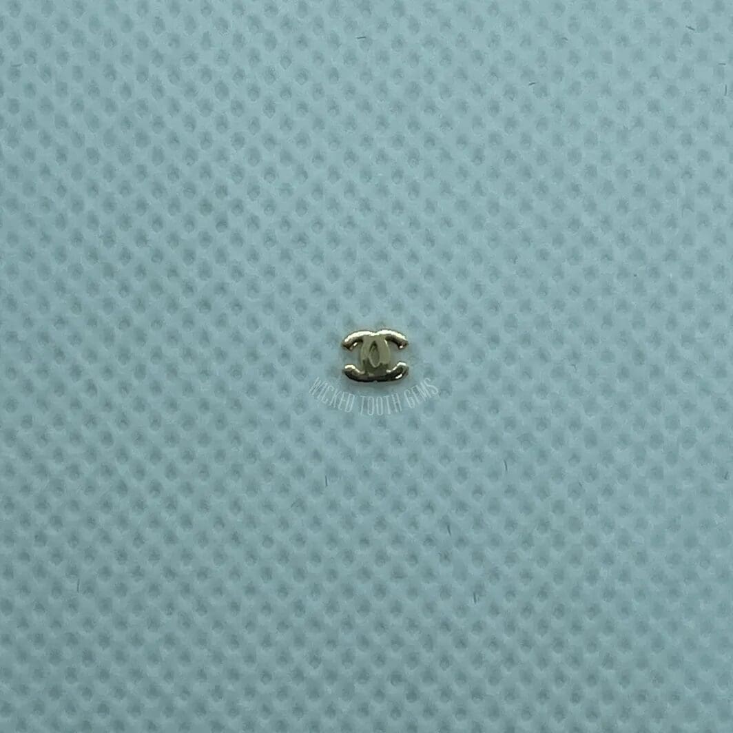 Chanel Logo image 0