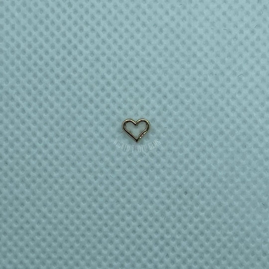 Heart Outline image 0